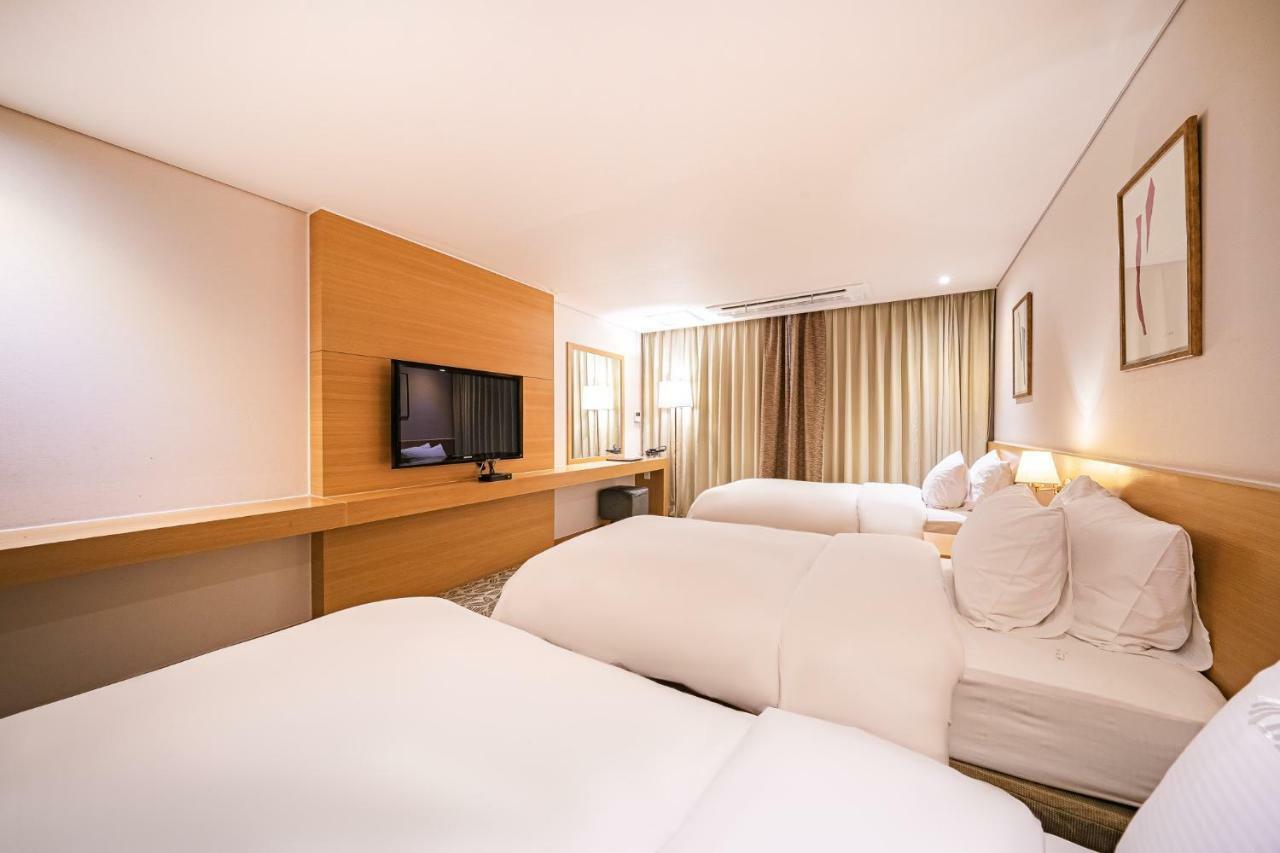 Benikea Hotel Bizinn Wonju Esterno foto